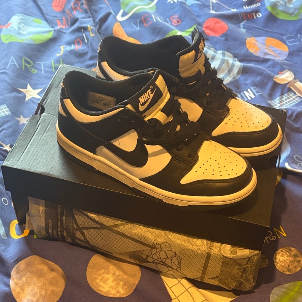 Nike Kids Black and White Low-Top Sneakers